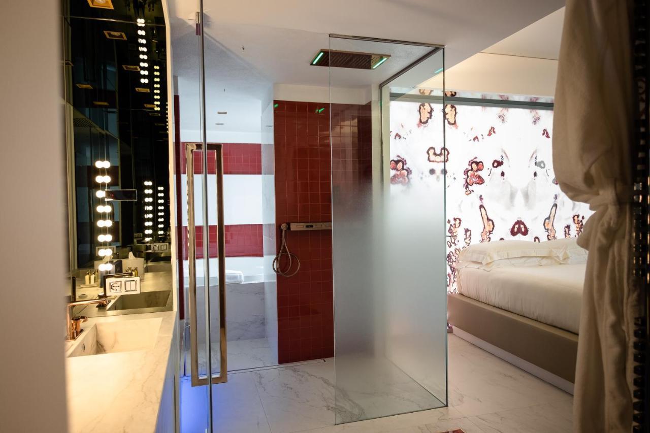 Presidential Suite,1207142044:JPEG